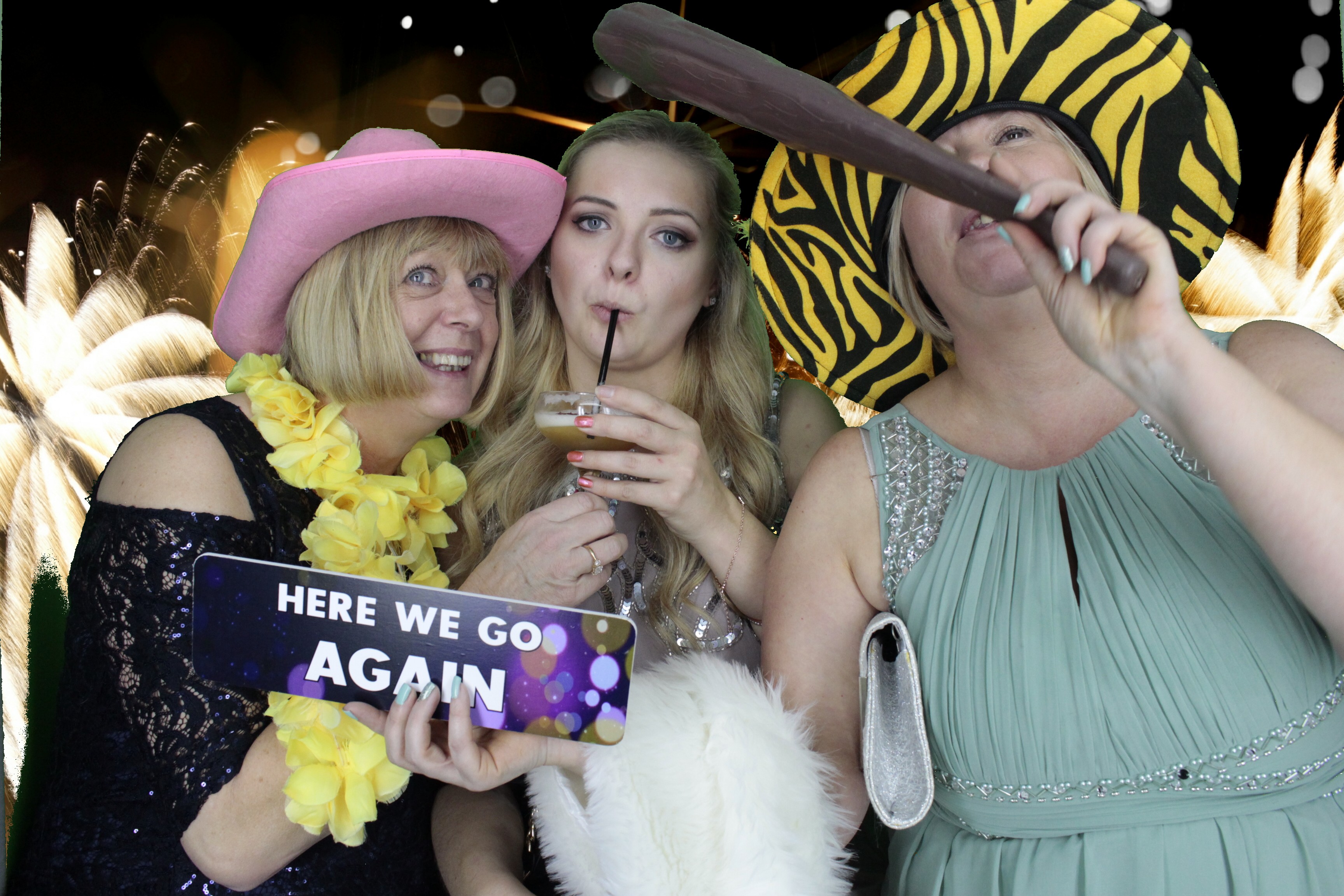 The Sussex Exchange New Years Eve | View more photos from the event at gallery.myphotoboothexperience.co.uk/u/MyPhotoBoothExperienceLtd/The-Sussex-Exchange-New-Years-Eve
